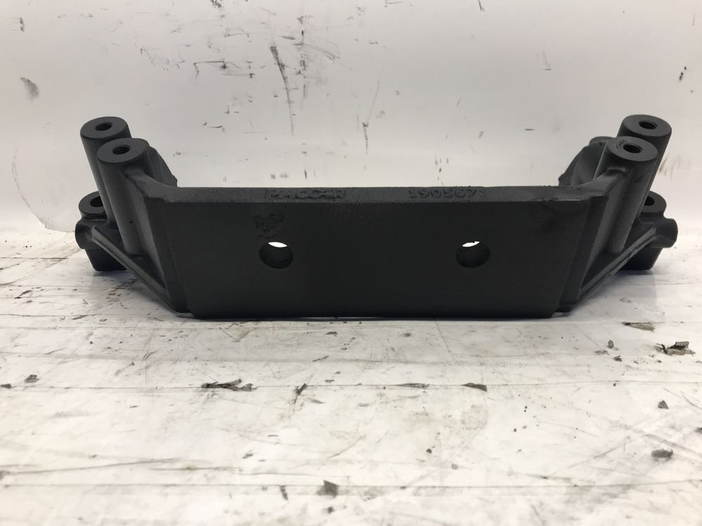 Paccar MX13 Engine Mount 1905671 (548-12483)