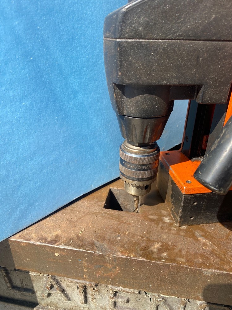 FEIN Magnetic Base Drill Press KBM 32 Q w/quick-Change Chuck