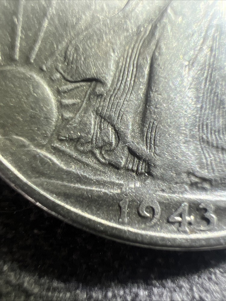 1943 Walking Liberty Half Dollar XF 90% Silver!