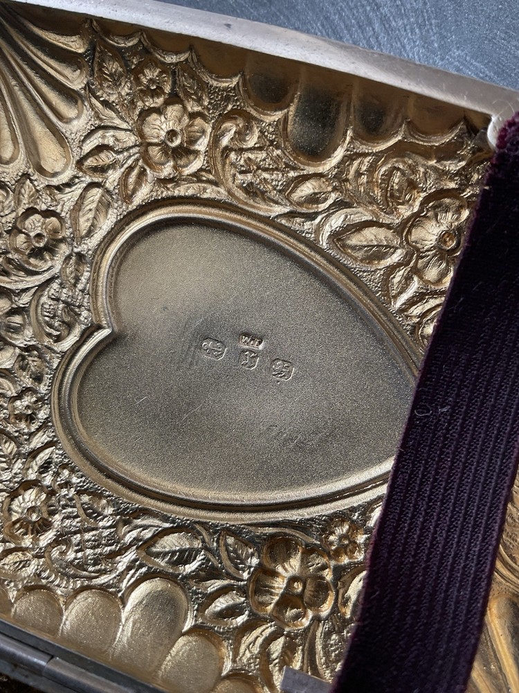 RARE SUPERB SOLID SILVER VICTORIAN CIGARETTE CASE WILLIAM THORNEYWORK 1897 84g
