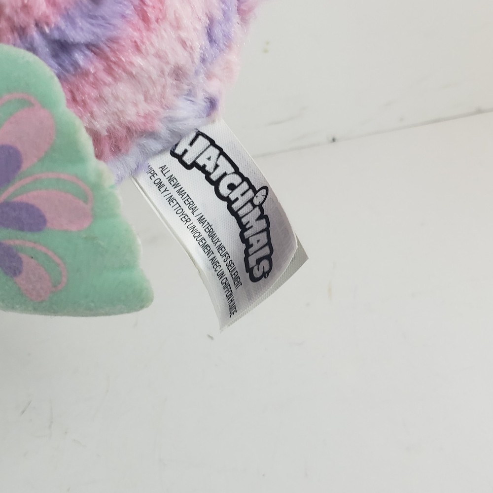 Spin Master Hatchimals Pastel Pink Purple Interactive Toy