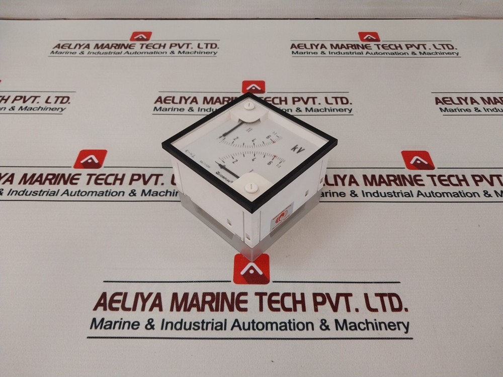 Complee KLY-2T96-2 Voltmeter 0-132V