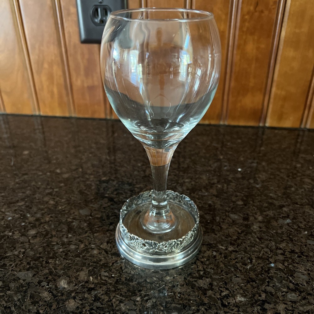 Lot 6 Hallmarked Silver Plate Grape & Vine Wine Glass Coaster Set