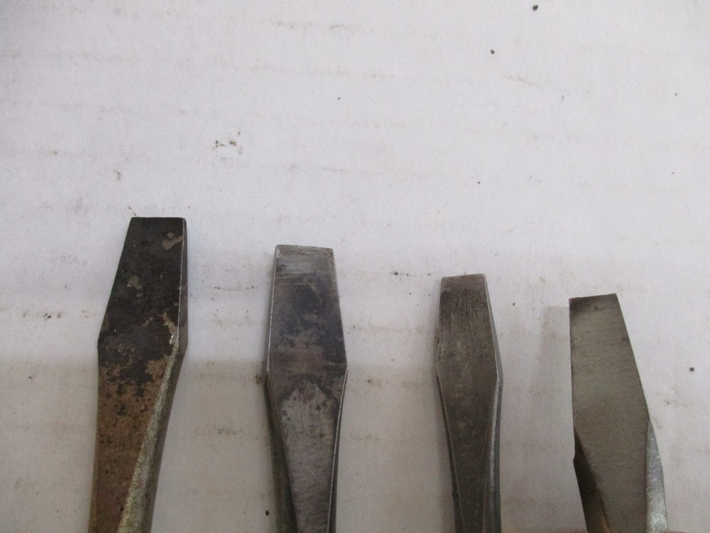 Defiance by Stanley 4 Pc Flat Head Screwdrivers