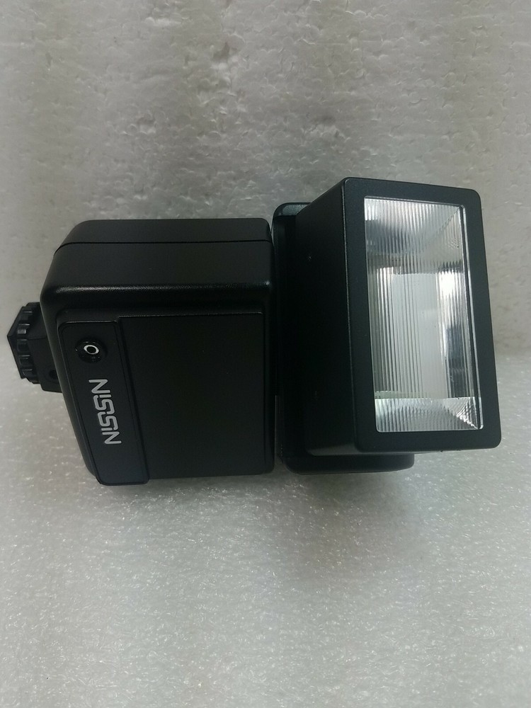 Nissin 340T Flash ~Swivel Head