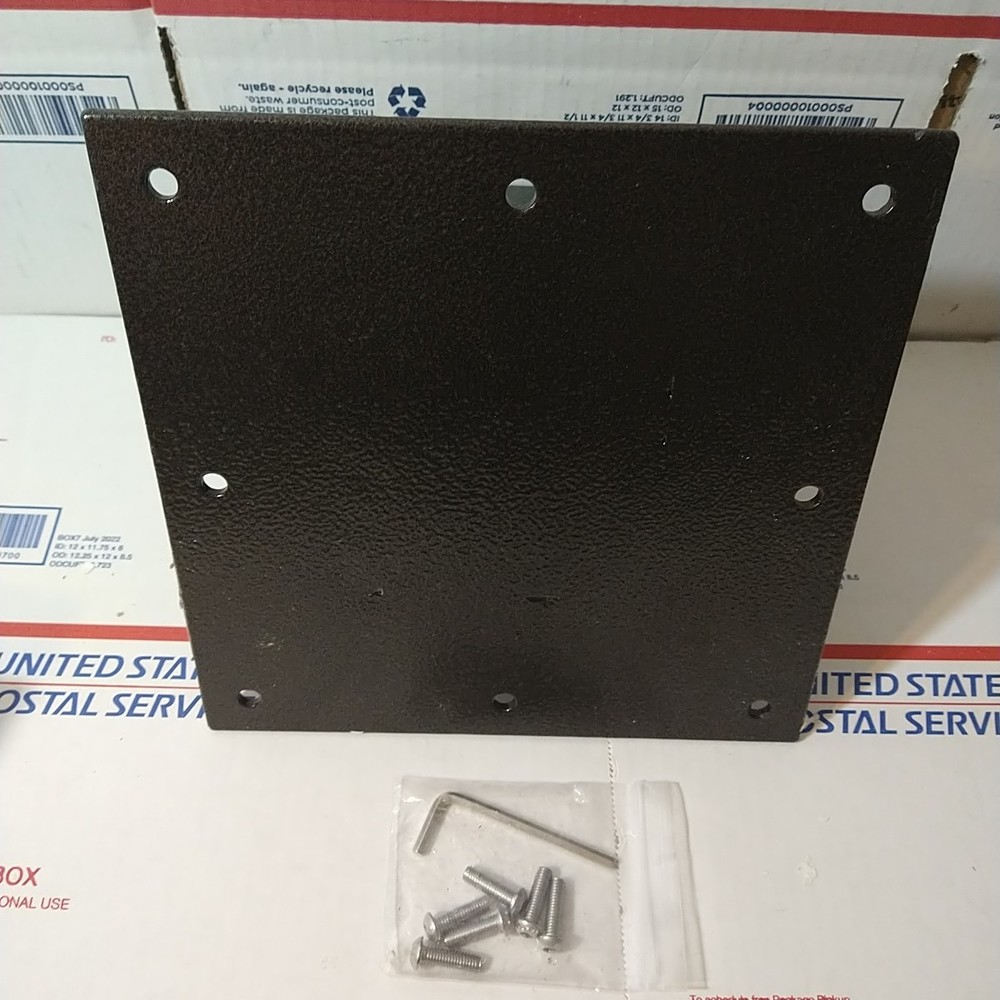 Mail Boss, Bronze 7158 Surface Mount Base Plate
