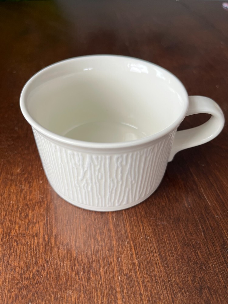 MIKASA Intaglio COFFEE TEA CUP White Birch 1 Pc CA060