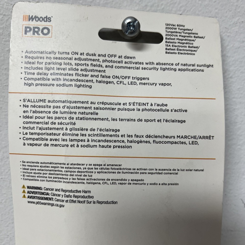 Woods 2000-Watt Stem Mount Light Control with Photocell