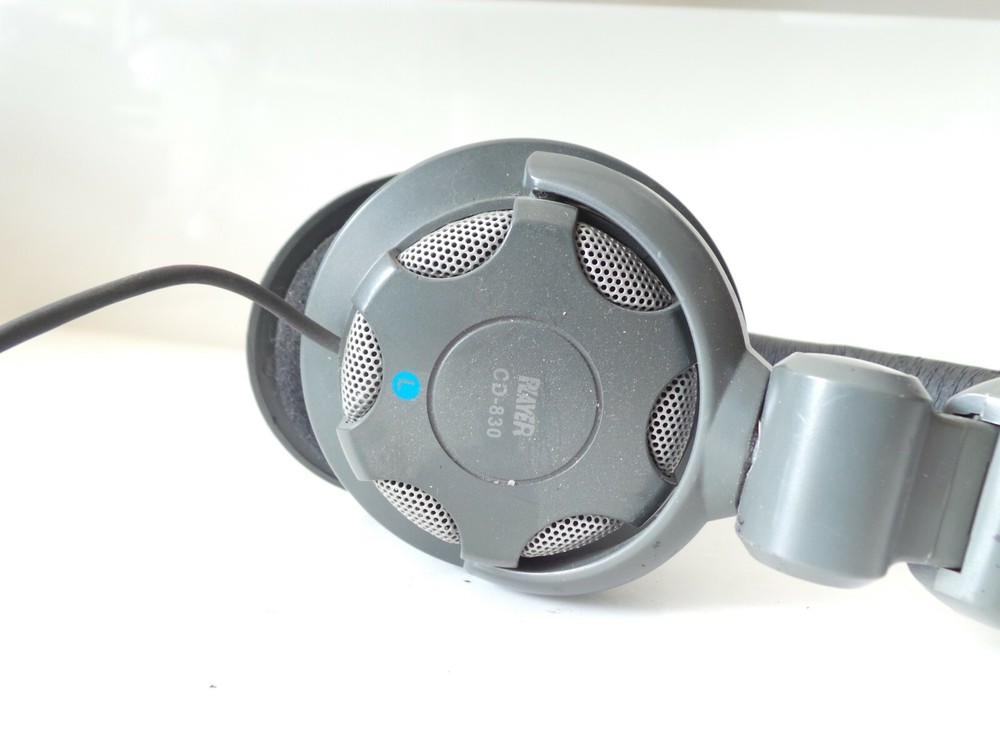 Player CD-830 Headphone