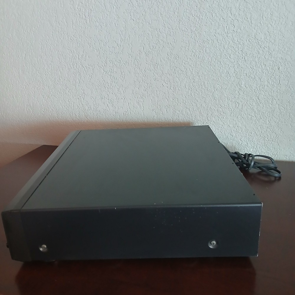 Sony RCD-W500C CD Recorder Player Changer NOT TESTED