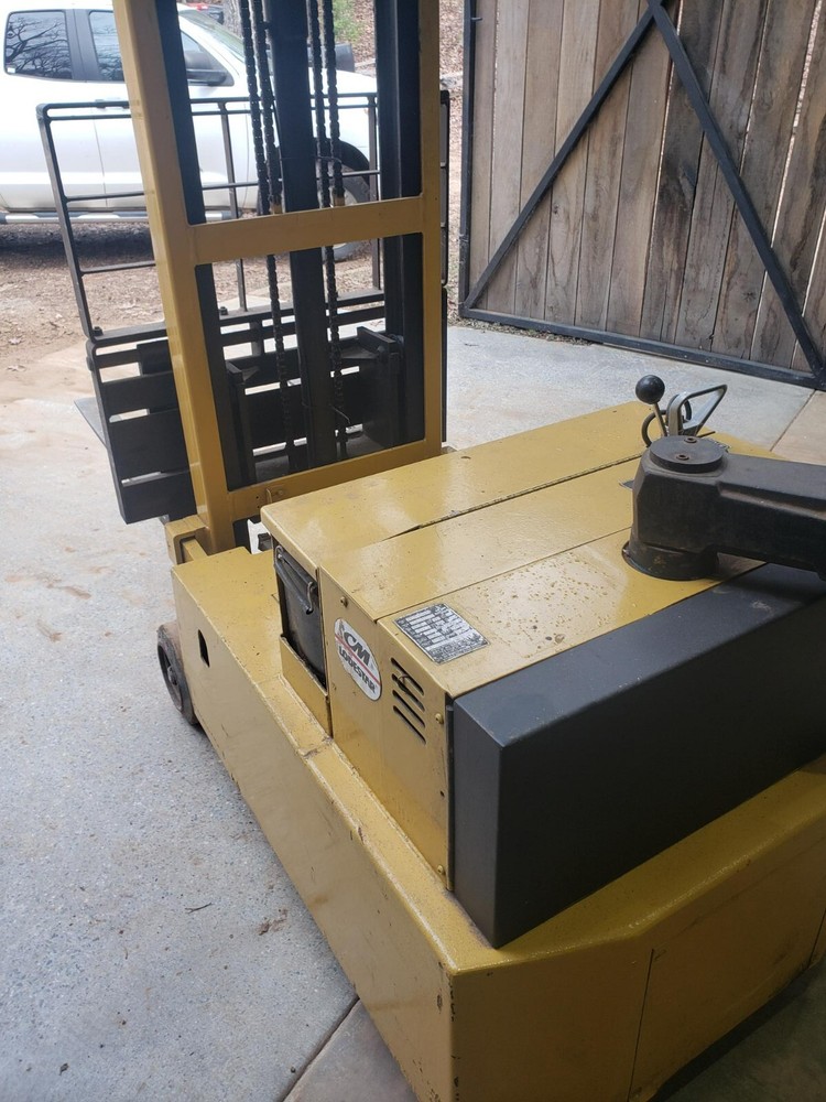 Big Joe Counterbalance Stacker