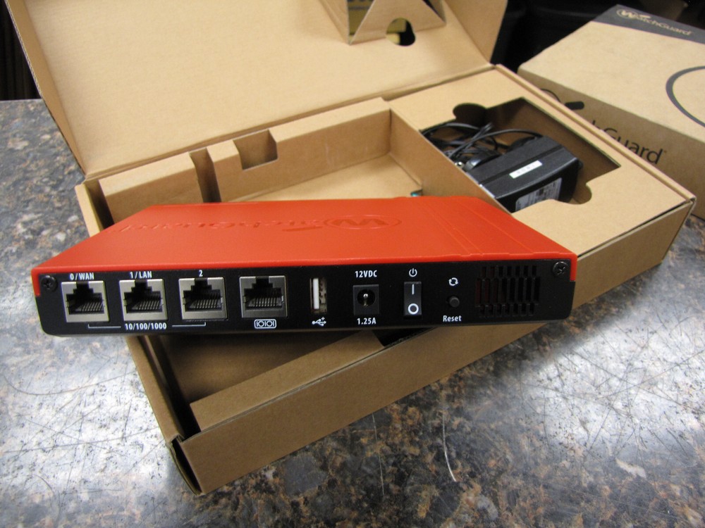 WatchGuard Firebox T15 MS1AE3 Firewall Router in box