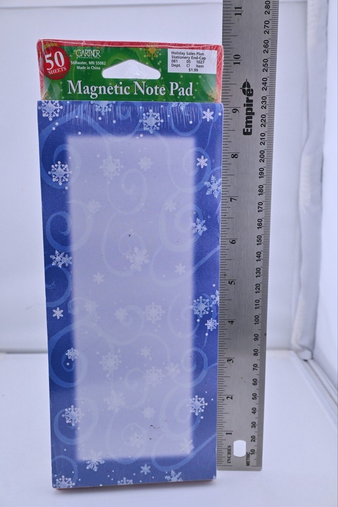 Magnetic note pads Christmas theme different pads