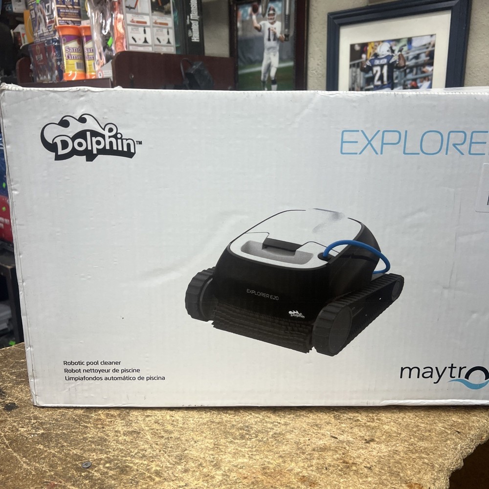 Dolphin Explorer E20 Robotic Pool Cleaner *NEW SEALED* 99996148XP