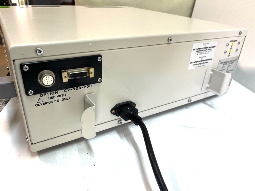 Olympus CLV-U20 EVIS Universal Light Source S7991