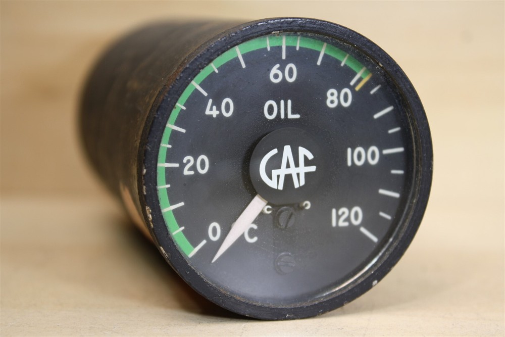 Lewis 162B39A Oil Temp Indicator