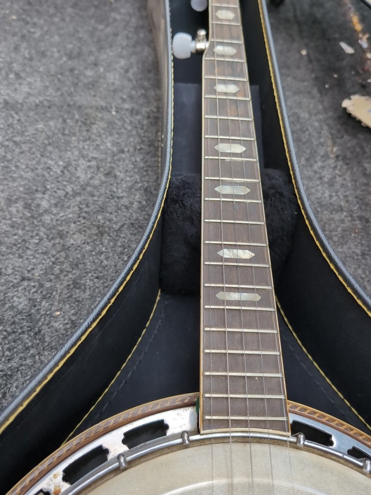 Vintage Five-string Banjo In Great Shape Please Take A Look