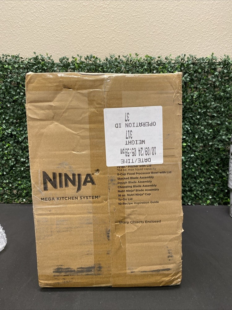 Mega Kitchen System with 72 oz. Pitcher, 8-Cup Food Processor, 16 oz.