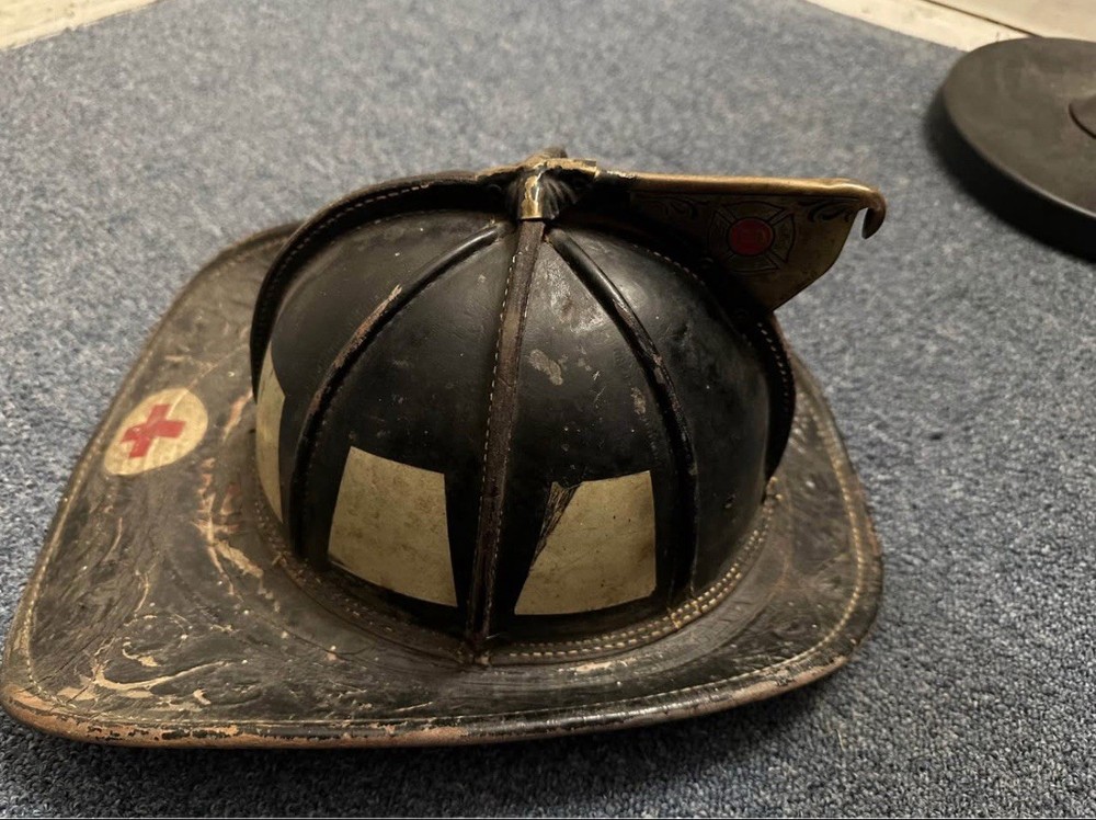 Firefighter Helmet Black Leather Cairns B Code