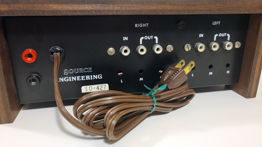 SOURCE ENGINEERING NOISE SUPPRESSOR 1977 VINTAGE STEREO HISS POP REMOVER