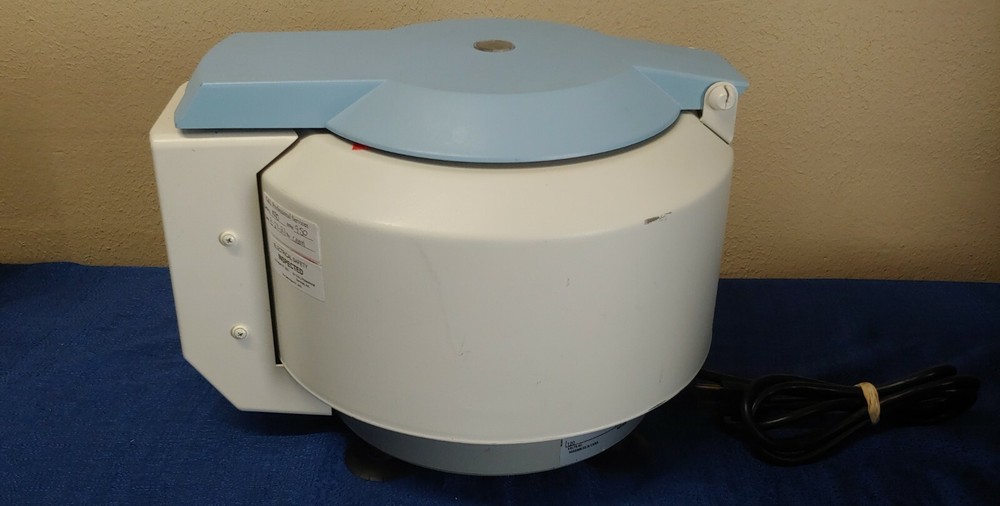 Thermo IEC Centra CL2 Centrifuge