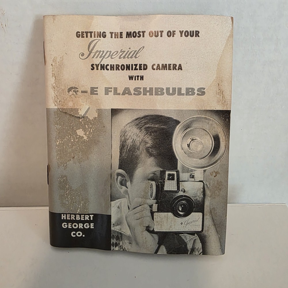 OFFICIAL SCOUTS CAMERA – Flash & Box, And Manual - No. 11-813