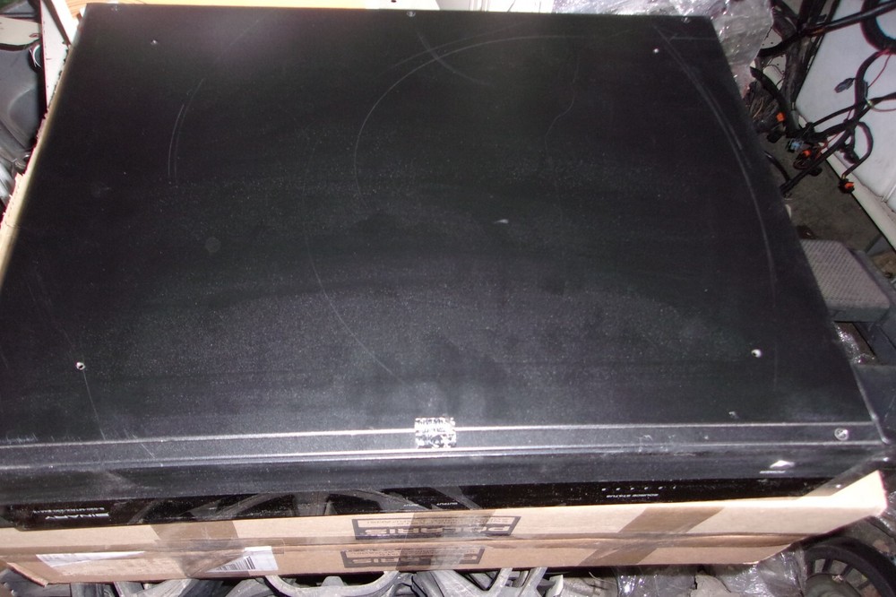 Binary Matrix Switcher B-520-MTRX-230-6X4+2