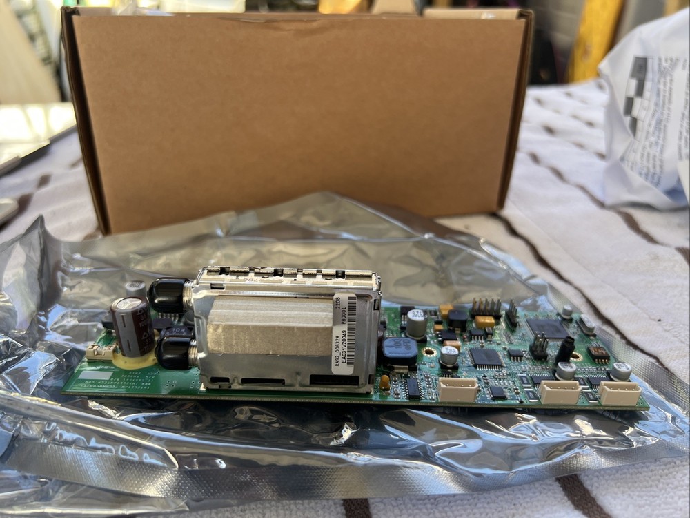 Intellian S3-0502