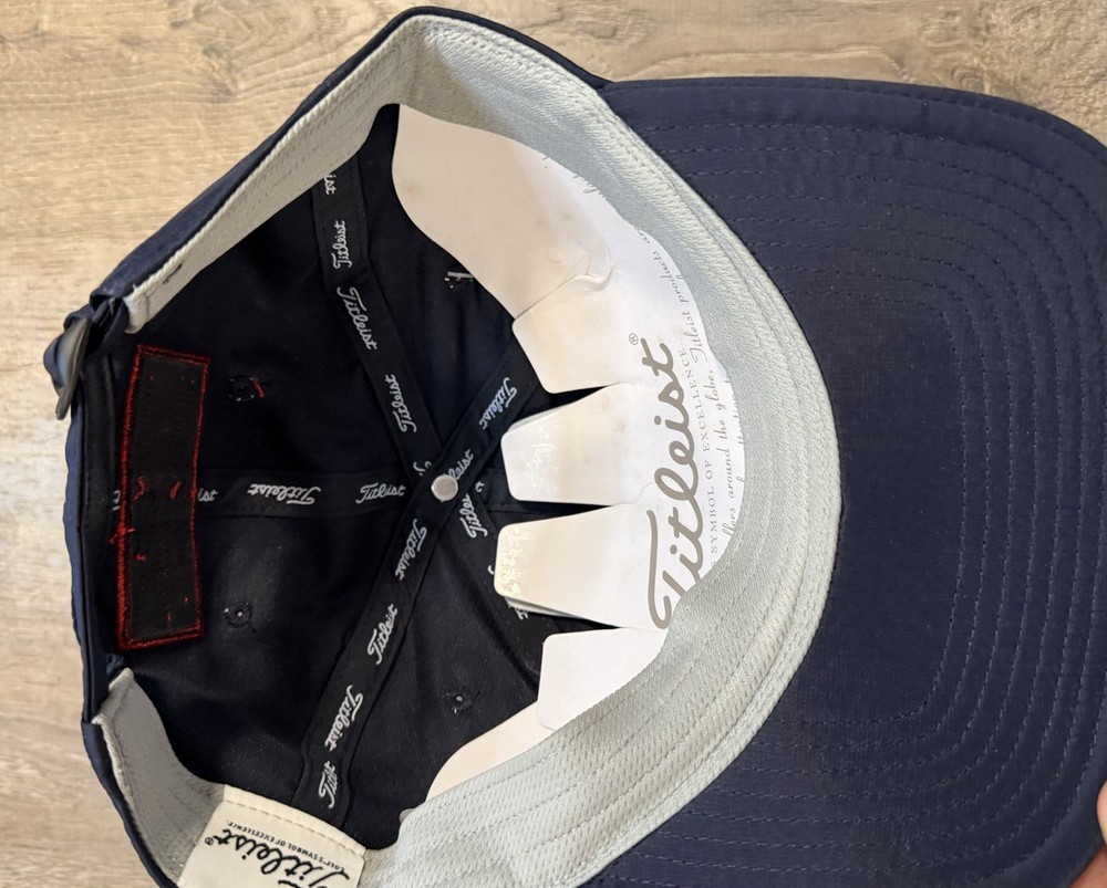 Titleist NXT Tour Adjustable Strap Golf Hat Script NOS Navy Blue NWT