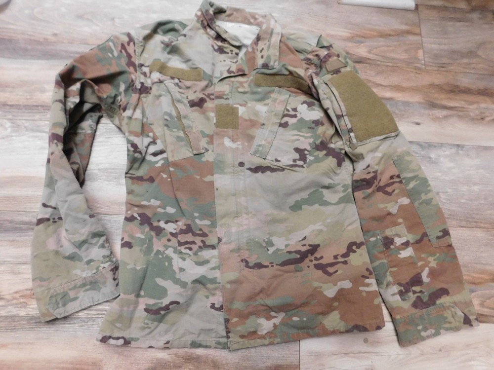 US ARMY OCP COAT SZ SMALL - LONG