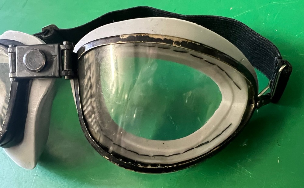 CHAS. FISCHER SKYWAY FLYING GOGGLES-