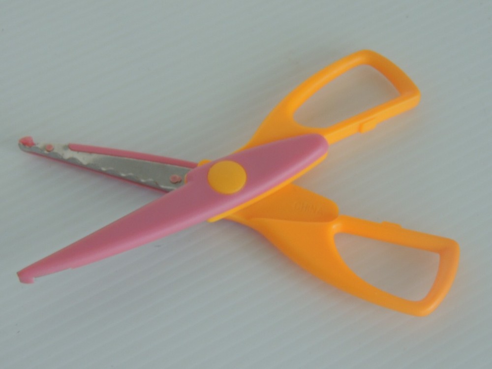 Provo Craft Scrapbooking Scissors,