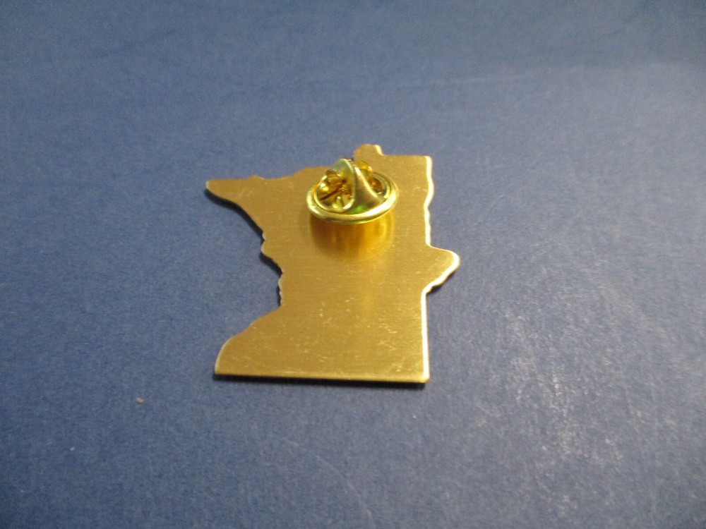 Minnesota State Licensed Pin With Back Approx. 1.5 x 2 Inches TIMBREWOLVES