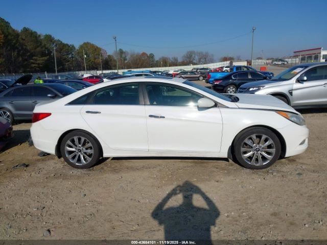 SONATA 2012 Glove Box 4930403