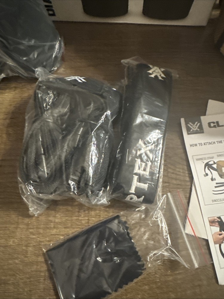 Vortex Diamondback HD 10x50 Binoculars DB-216