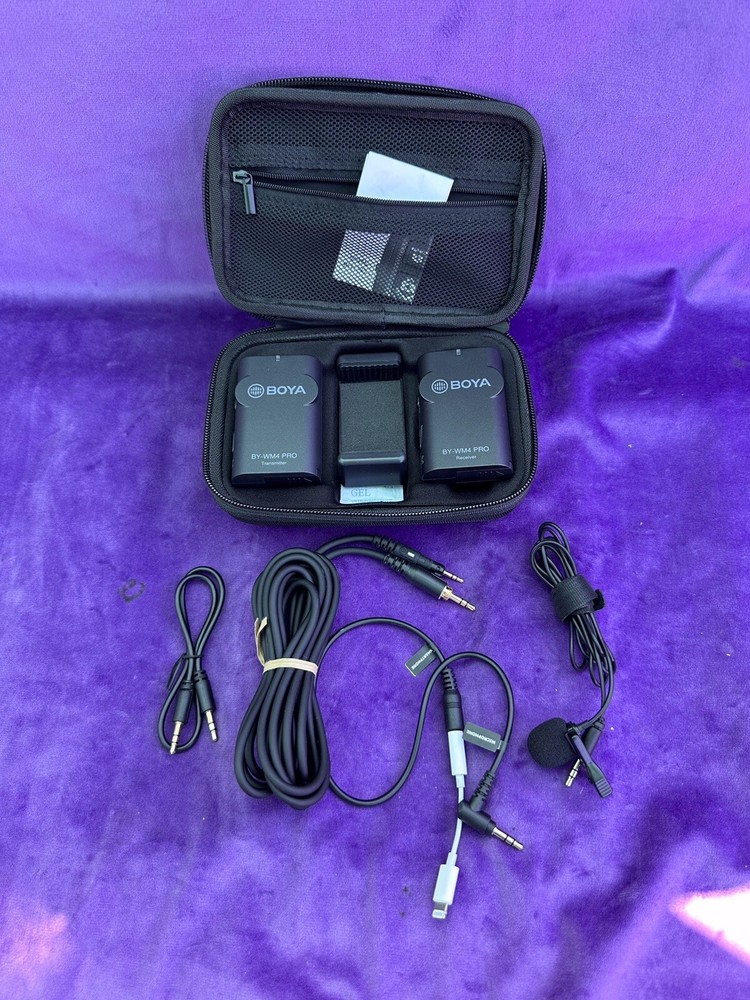 BOYA Digital Wireless Microphone Kit Transmitter Dual Channel BY-WM4-PRO