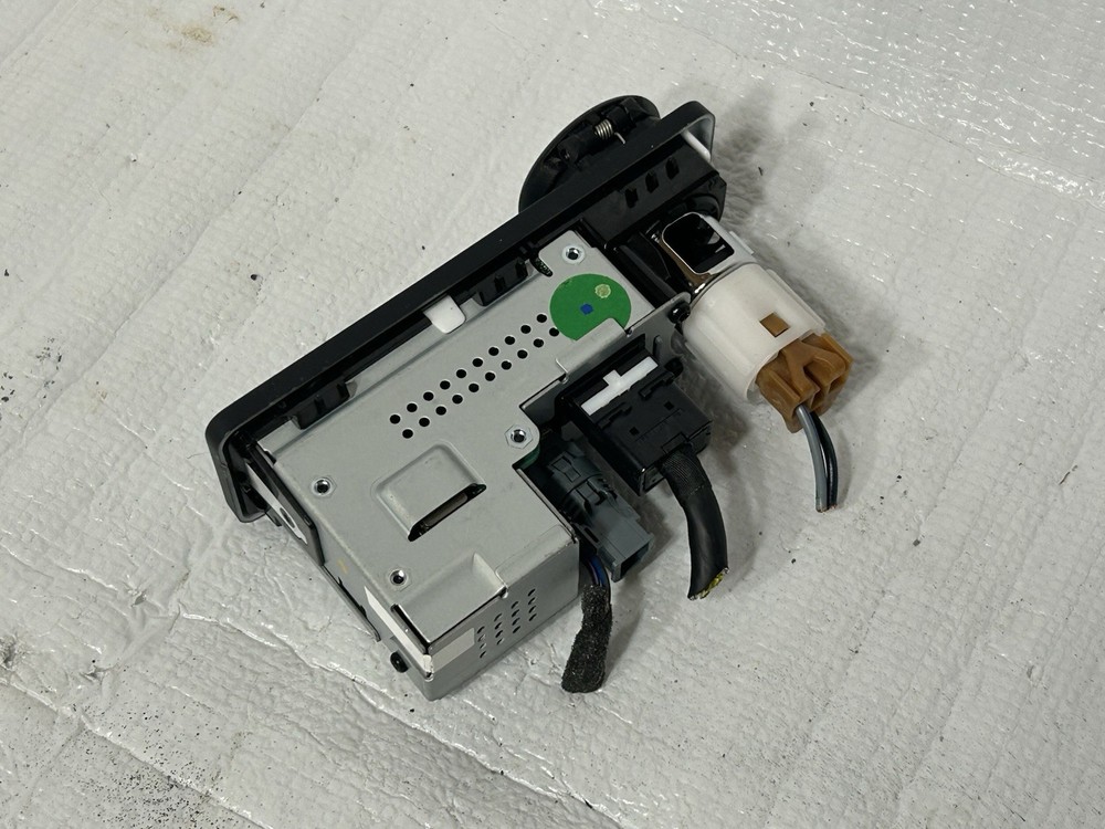 OEM JAGUAR E-PACE USB PORT & 12V SOCKET TRIM PANEL JPLA19E110BB 2017 - 2021