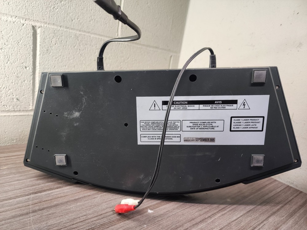 Bose Acoustic Wave Multi Disc 5 CD Changer *POWER ON ONLY *