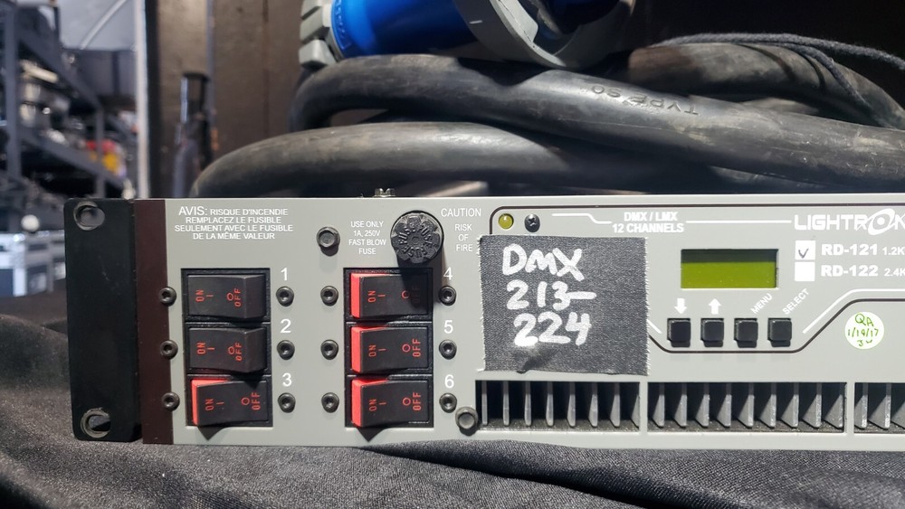 Lightronics RD-121 Rack Mount Dimmer with 60 amp Hubbel HBL460P9V + Soca output