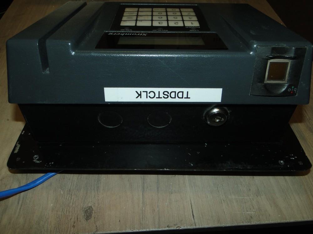 Stromberg Accu-Time Systems Biometric Time Clock No Key/ UNTESTED READ