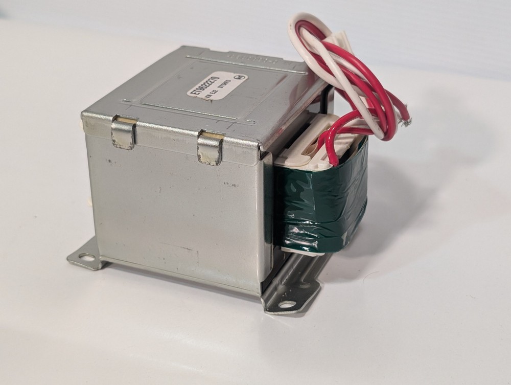 Skytron Stellar 23 Wall Control Transformer Surgical Lighting Components