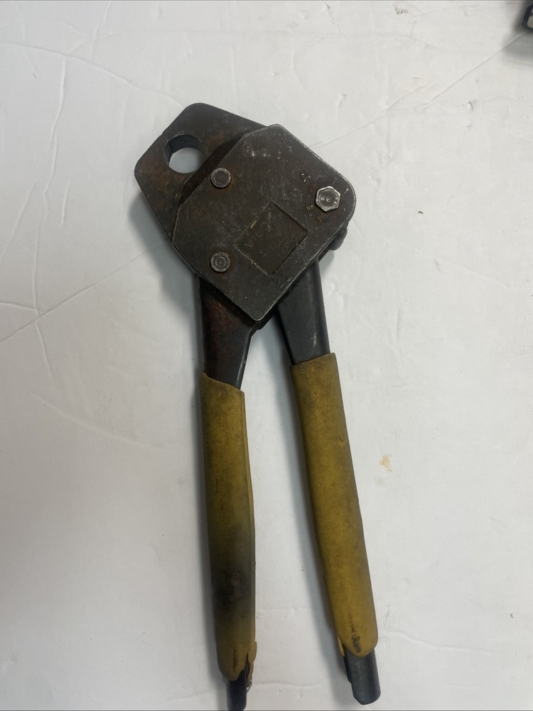 Viega 1/2" PEX Full Circle Crimp Tool