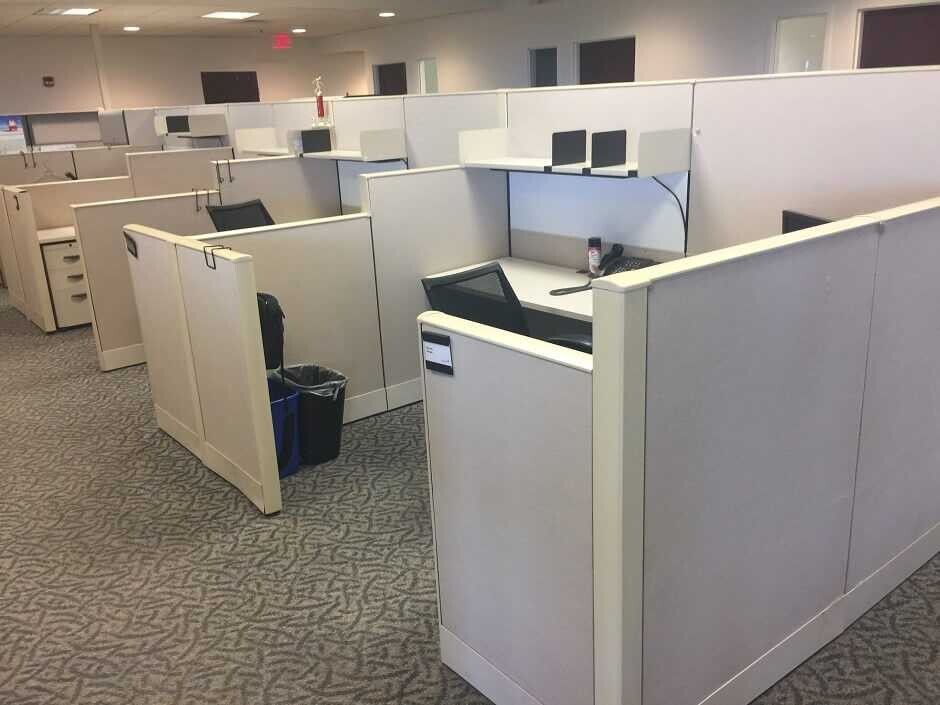 Knoll Dividends 6x6 Used Cubicles