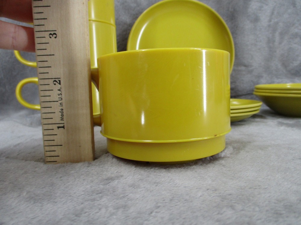 Melmac Coffee Cup Saucer Plate Bowl Set Mustard Melamine Stackable 11 Piece