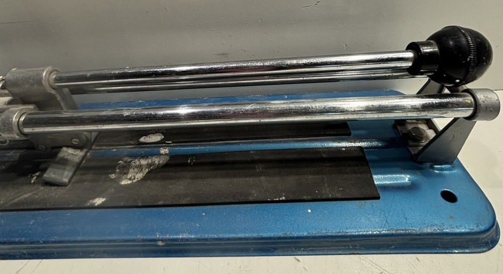 TILE CUTTER (P11023654)