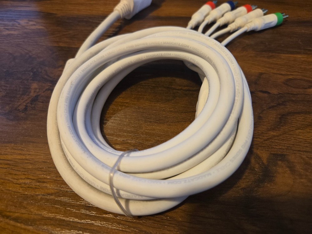 Mad Catz Pro Series Nintendo Wii Component Video Cable