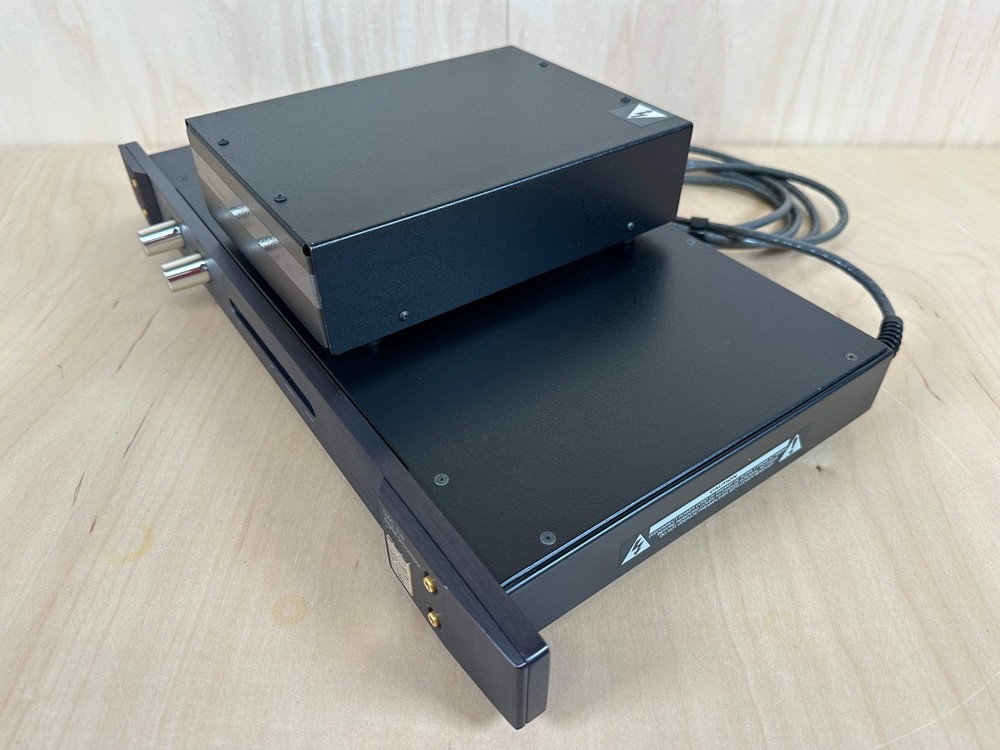 Threshold DAC 1/e Digital Processor DAC w/Power Supply