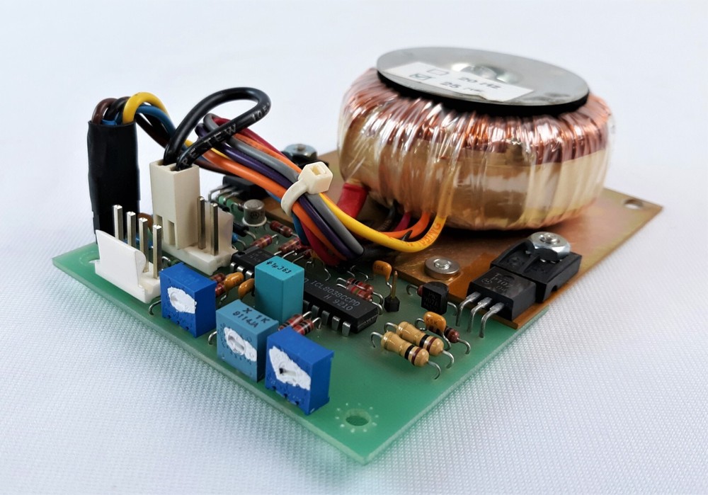 Avel AT/D3002 Transformer