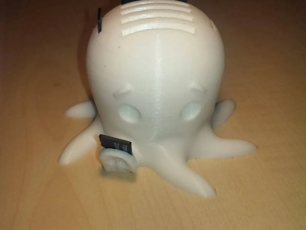 Octopus SD Card Holder