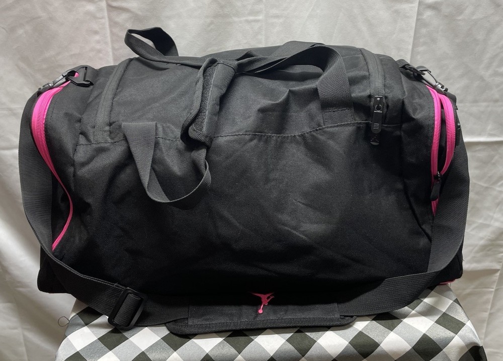 Jordan Duffle Bag Black And Pink